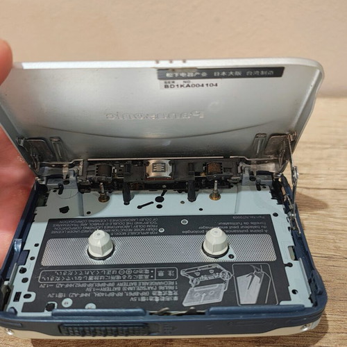 Panasonic RQ-SX52 cassette player used, no battery