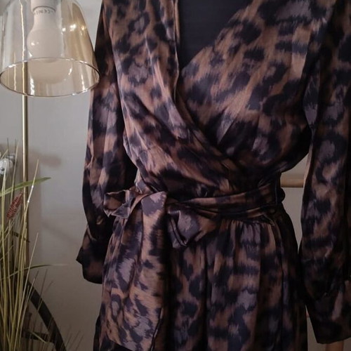 Souvenir wrap dress with animal print, size S, like new