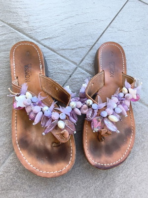 Leather sandals with beads used, purple, size 39