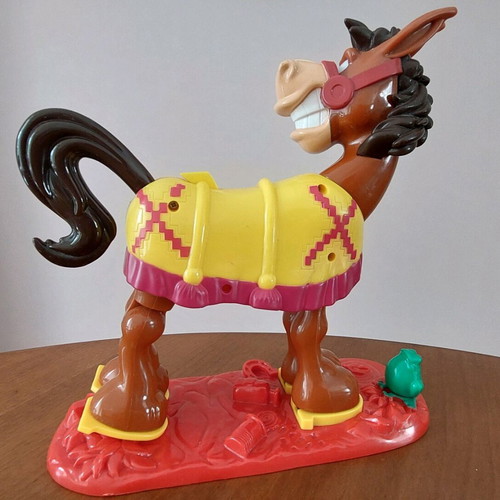 Buckaroo game like new for ages 4+