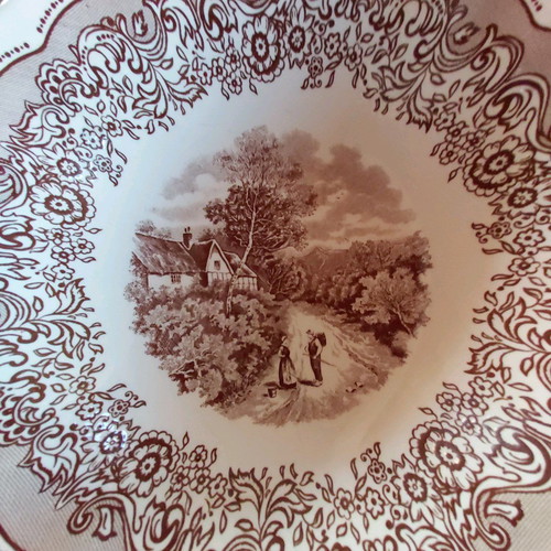 Swiss Landscape plates set with country cottage motif, new