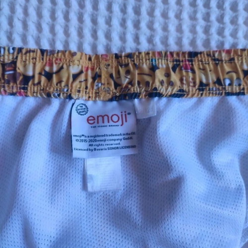 Emoji swim shorts 7-8Y 122/128, Disney