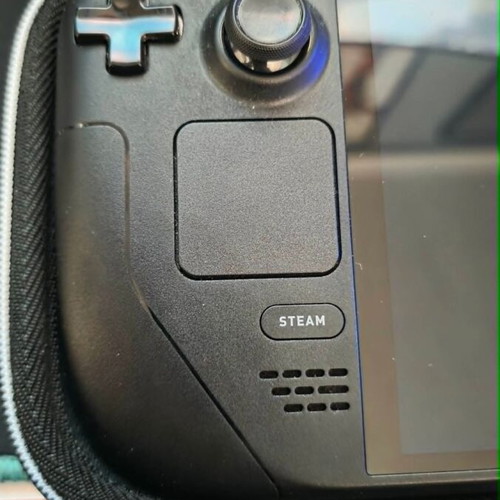 Steam Deck OLED 512GB like new with case and charger