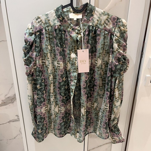 Floral Shirt DLV by Darlin New, pastel colors, sizes S/M