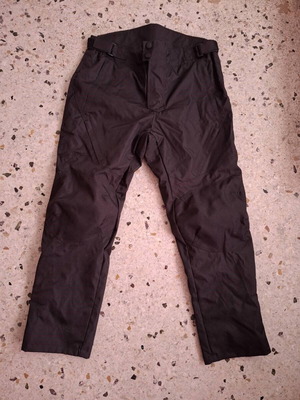 Efood black motorcycle pants 2XL new with protectors and reflectors