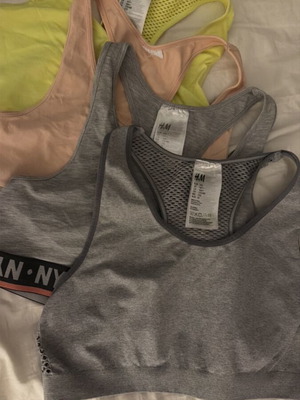 H&M Teen Girls' Bustiers Set of 4 Used, Size 170 cm