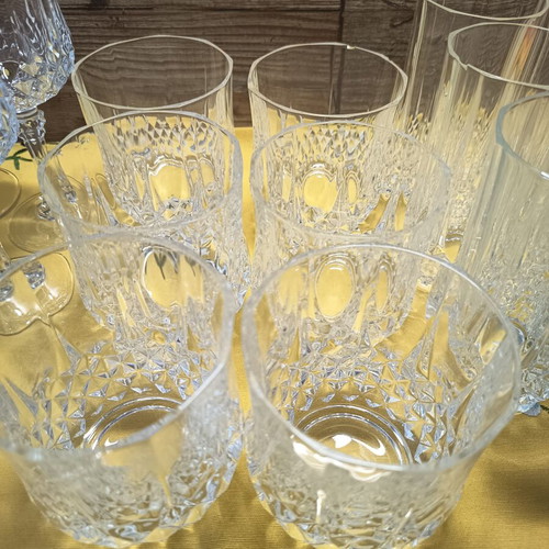 Vintage crystal glass set of 24 in excellent condition