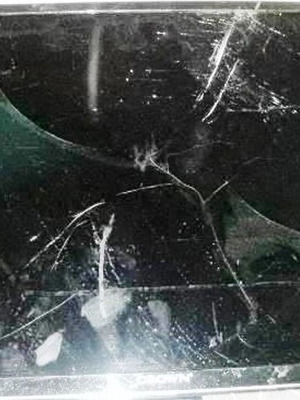 Πλακέτες Crown 32” μεταχειρισμένες λόγω σπασμένης οθόνης