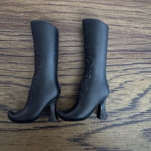 Mattel Barbie Doll Boots Disney Princess Anna Frozen used