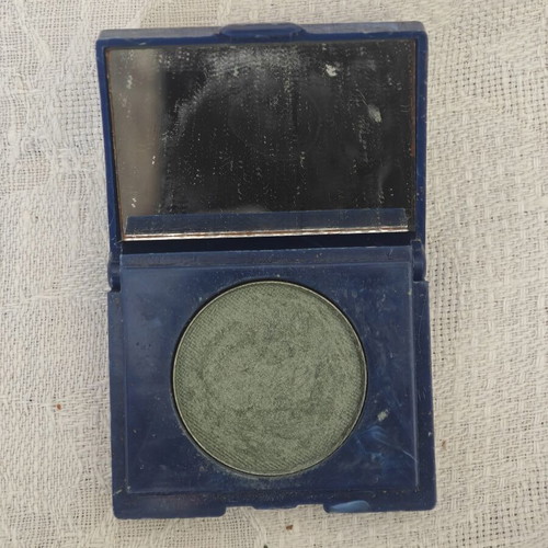 Green eyeshadow used