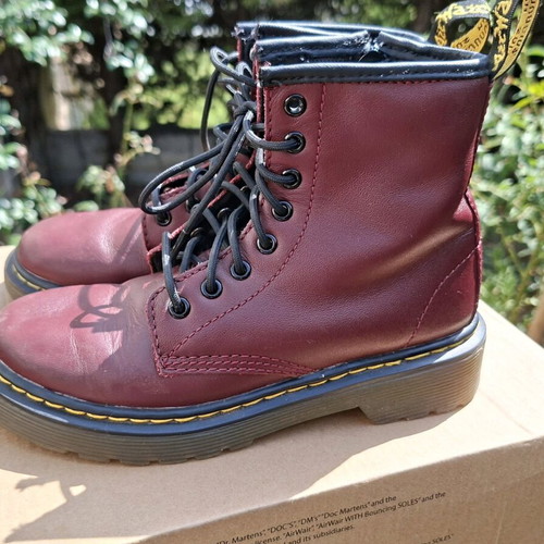 Dr.Martens Delaney kids boots used, size 30, purple