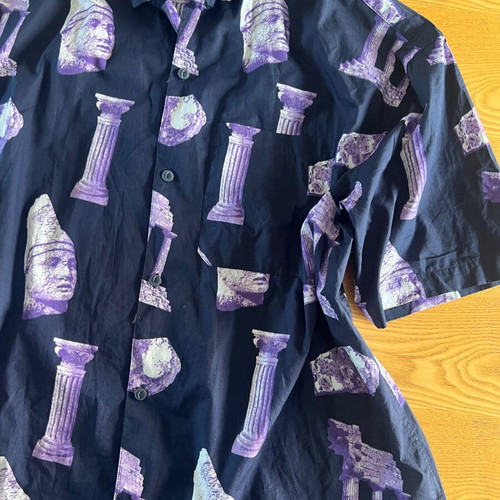 H&M Shirt XXL with perfect print like new, blue and purple