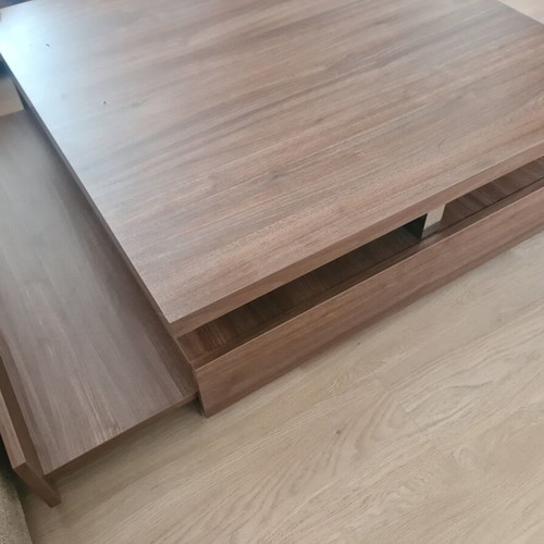 Neoset Coffee Table like new, heavy wood, walnut finish, 100x100 cm