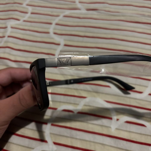 Emporio Armani sunglasses like new, black