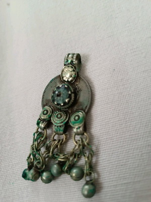 Antique jewelry like new