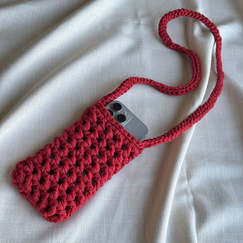 Handmade Crochet Crossbody Phone Pouch, New, Red