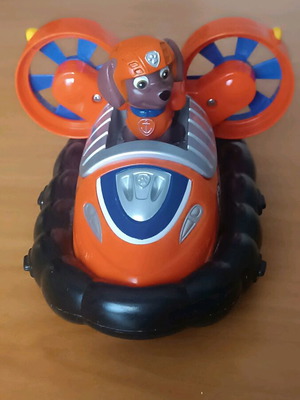 Zuma hovercraft vehicle from PAW Patrol like new