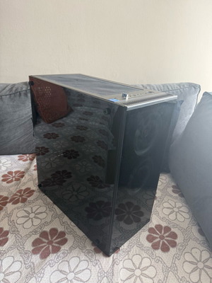 Gaming PC RTX 3050 8Gb I5 12400 32Gb RAM like new