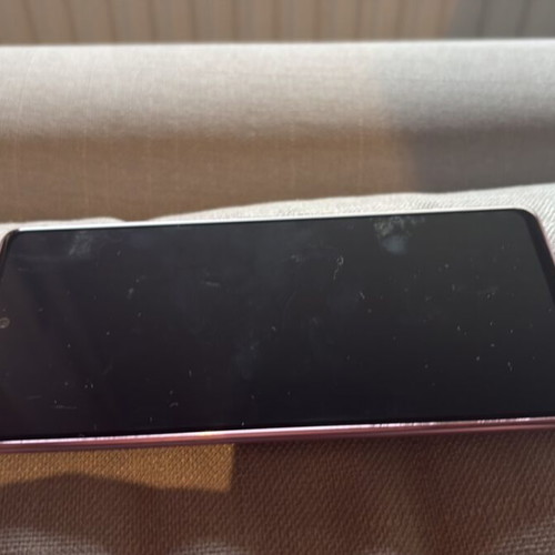 Samsung Galaxy S20 Fe used for parts, missing back cover, swollen battery