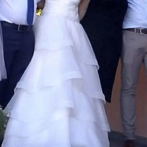 Wedding dress like new, handmade with embroidery on back, white, size S