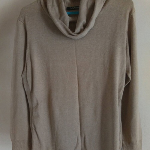 Betty Barclay beige blouse used, size XXL
