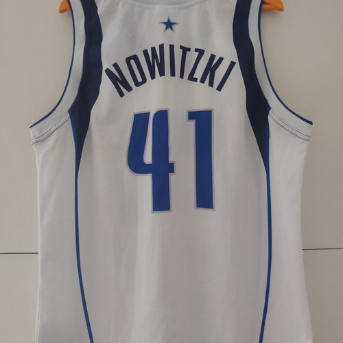 Dallas Mavericks NBA jersey used, Dirk Nowitzki, size XL