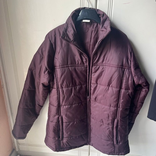 Women's jacket size L like new, eggplant to burgundy color