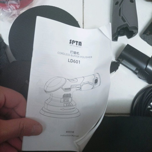 SPTA LD601 polisher with 2 batteries and 6 speeds new