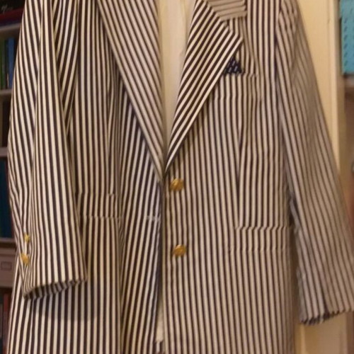 Women's striped blazer white with blue black stripe like new