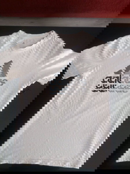 Βαμβακερό T-shirt από την Adidas
