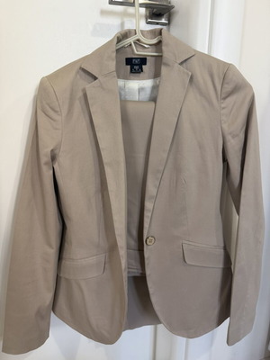 Beige suit small like new
