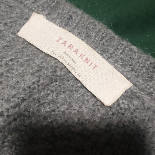 Zara medium light gray pullover like new