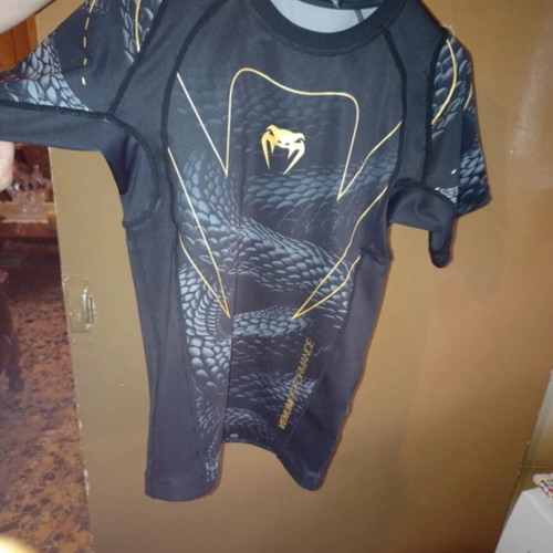 Venum short-sleeve sports shirt new