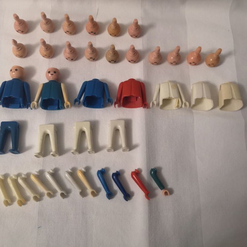 Playmobil pack of used body part spare pieces