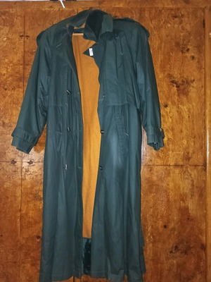 Women's trench coat XL like new, long green