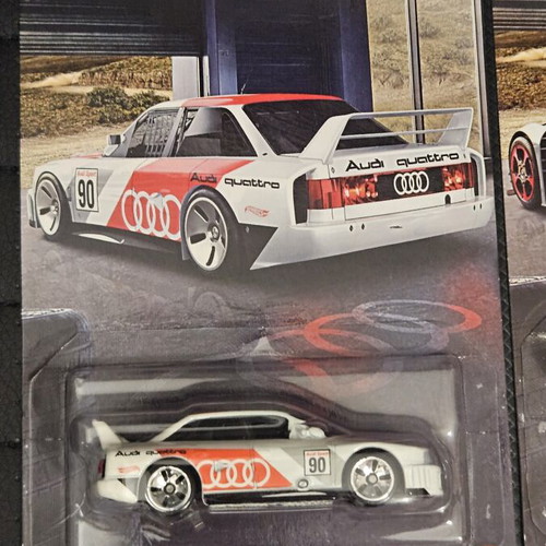 Hot Wheels Silver Series Audi 5-Pack Collection with Chase '84 Audi Quattro Sport