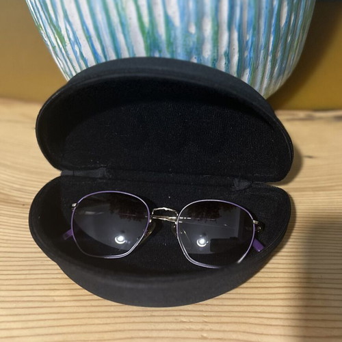 Sunglasses with metal frame like new, purple