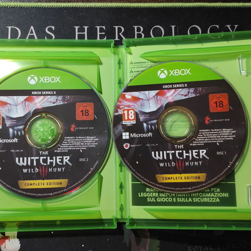 The Witcher 3 Wild Hunt Complete Edition Xbox Series X like new
