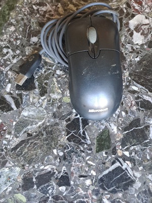Microsoft mouse used, black