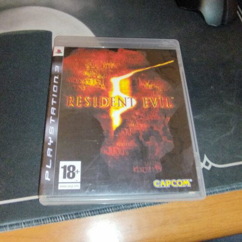 Resident Evil 5 PS3 game, complete and tested