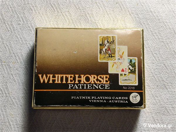  vienneziki trapoula White horse Patience