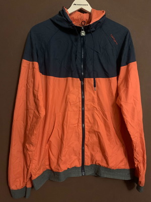 Carhartt Wip Lightweight Jacket men’s like new, size XL, orange and blue