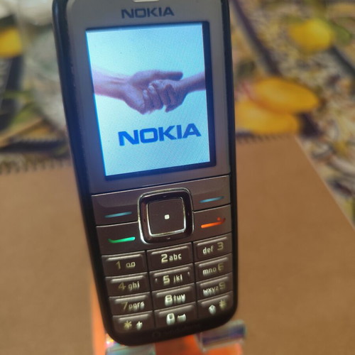 Nokia 6070 phone used, fully functional with charger