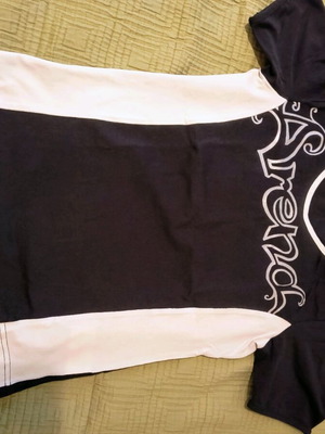 Arena sports shirt like new, size M, black and white