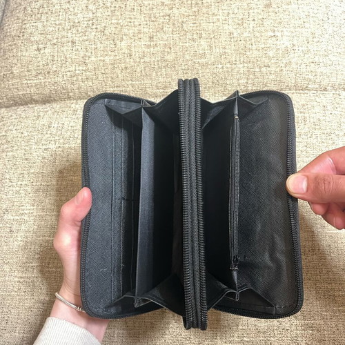 Black clutch wallet like new with wrist strap