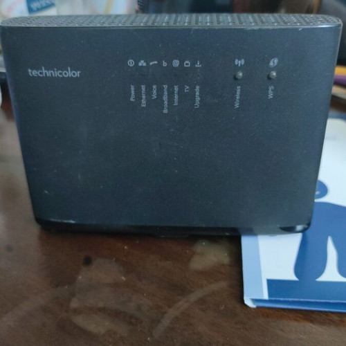 Technicolor TG789vn v3 Router like new