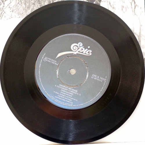 George Michael A Different Corner 7'' vinyl used, pop