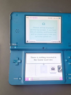 Nintendo DSi XL μεταχειρισμένο, μπλε, με USB φορτιστή