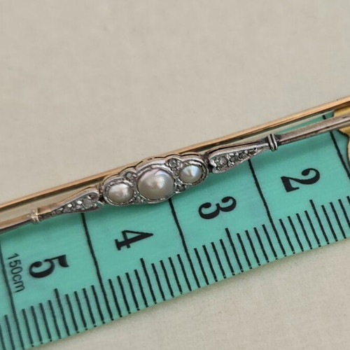 14K gold antique brooch with pearls and small diamonds