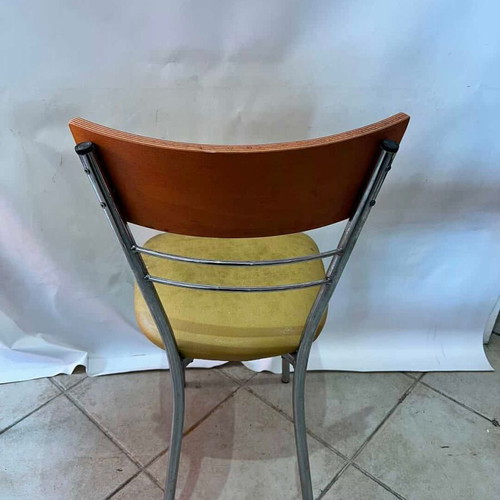 Set of 4 metal chairs with leatherette seats used
